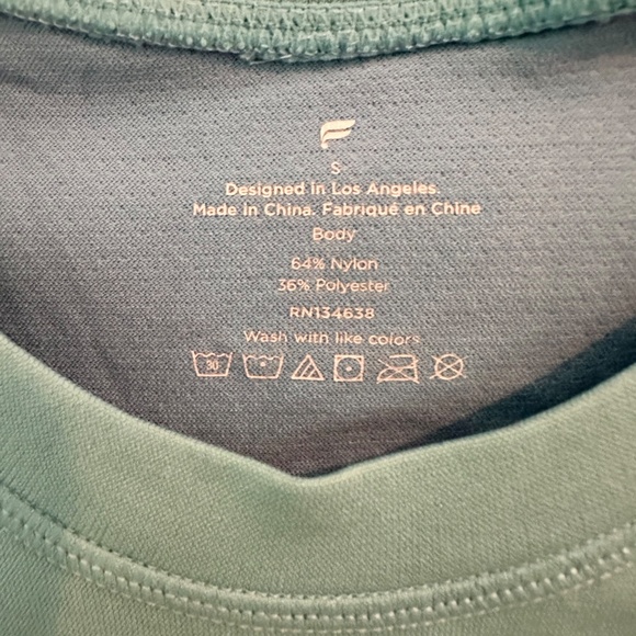 Fabletics Performance Tee - Teal - Small - Picture 2 of 3